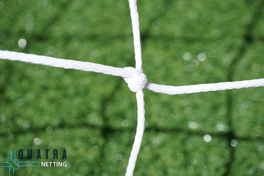 Knotted Netting 3mm Diameter/ 100mm SQ: White - Image 3