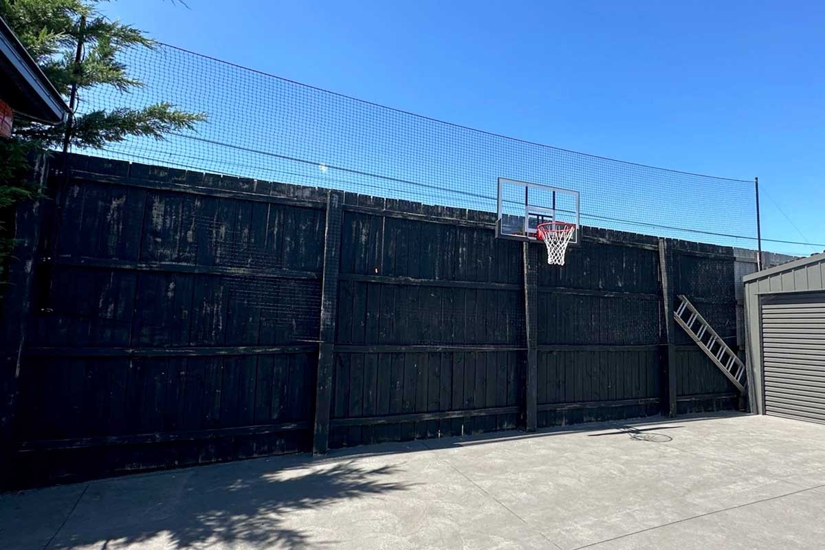 Ball Stop Barrier Nets with 2 Support Posts - 40mm sq - Image 35