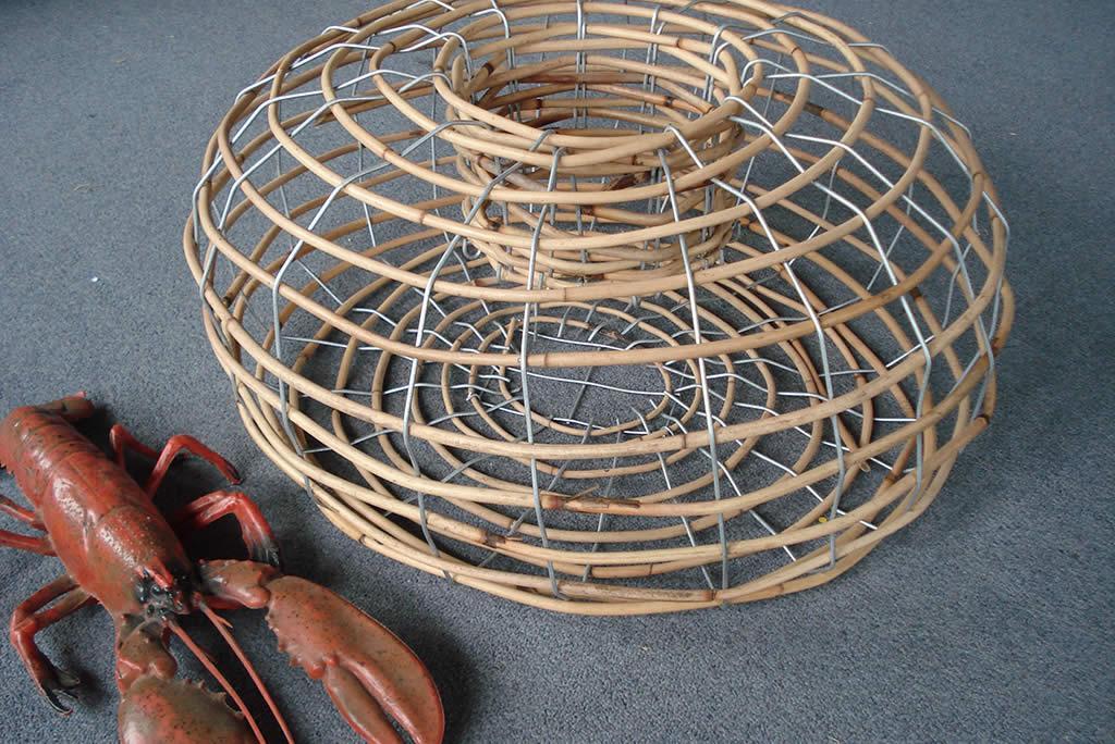 Cane Lobster Pot - Image 4